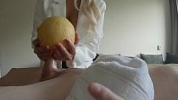 โป๊ เลียไข่ เย็ดแตงโม