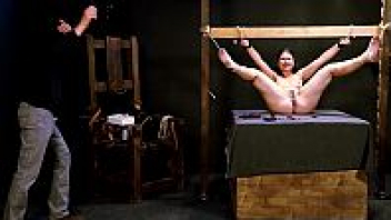 แสบหี แซ่ตีหี เสียวหี